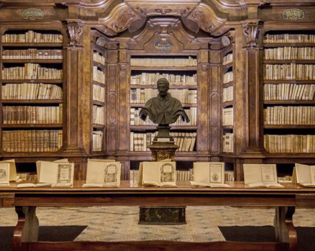 La sala Vico della Biblioteca dei Girolamini